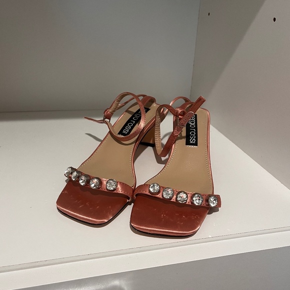 Sergio Rossi SR1 Pink Satin Sandals with Crystal Stones NWT - Picture 4 of 12